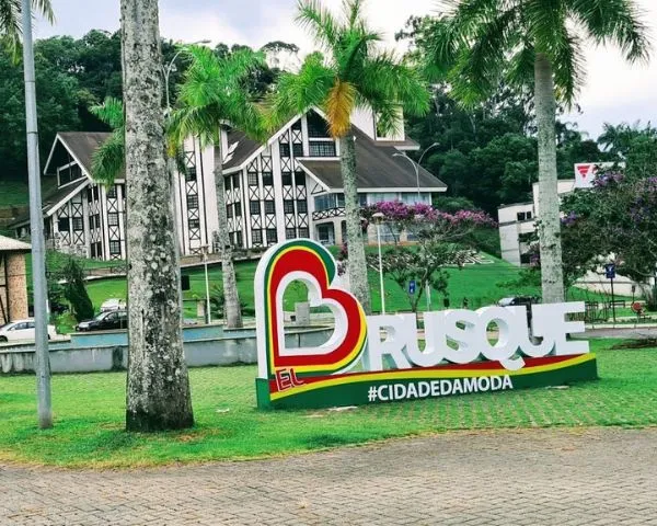UNIDADE BRUSQUE